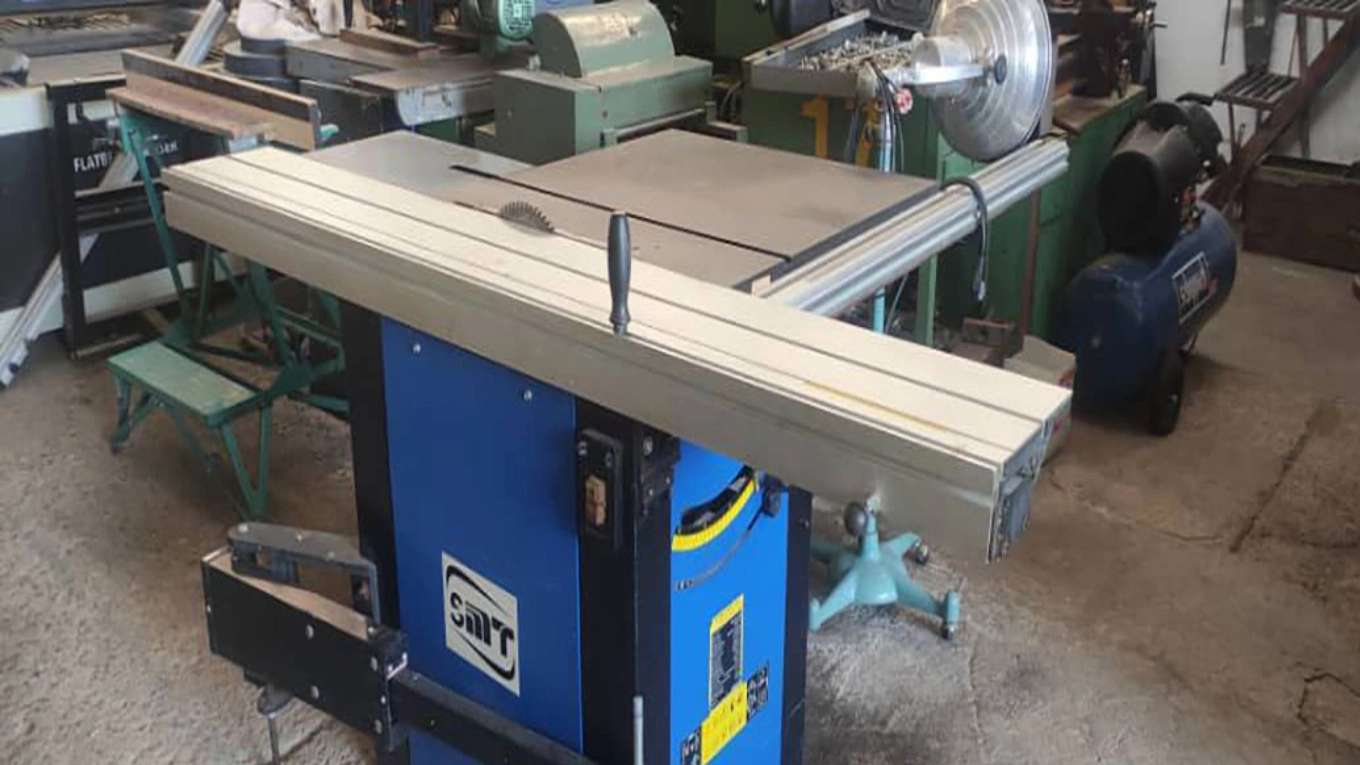 Said tool 888