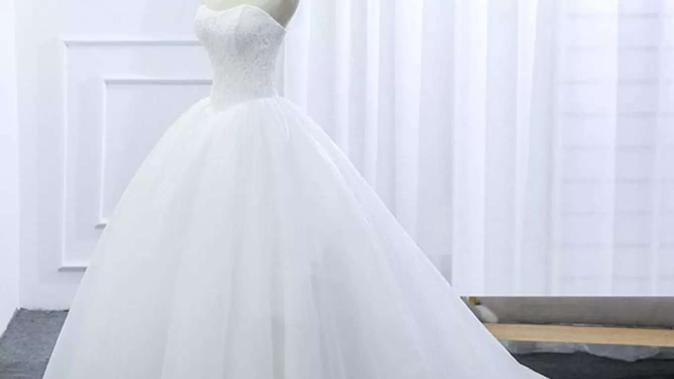 Rosa's bride mason