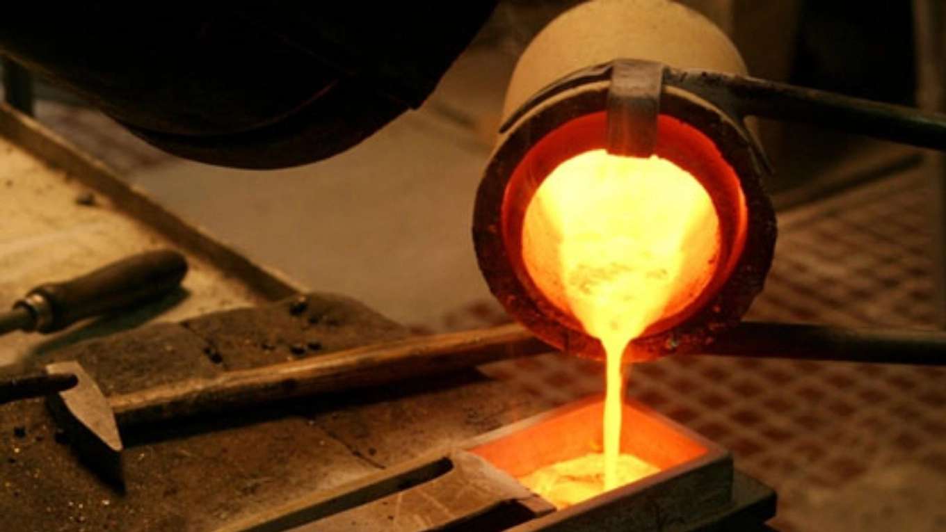 Melting of light metals