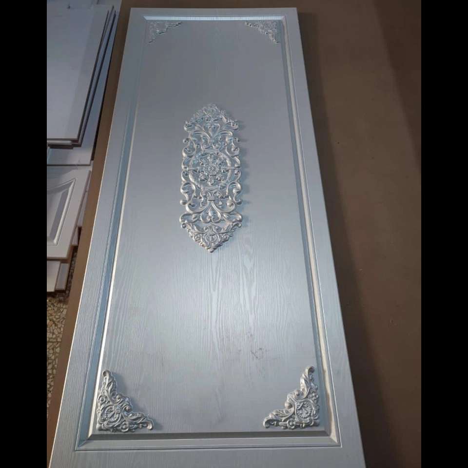 درب کابینت ممبران و نئوکلاسیک در طرح ها و رنگ های مختلف