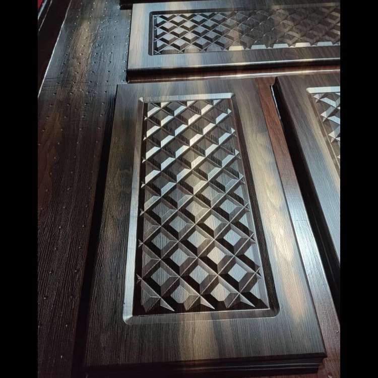 درب کابینت ممبران و نئوکلاسیک در طرح ها و رنگ های مختلف