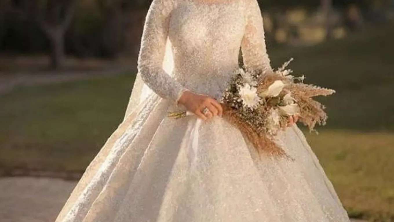 House of Dolls Bride