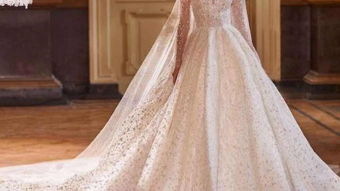 House of Dolls Bride