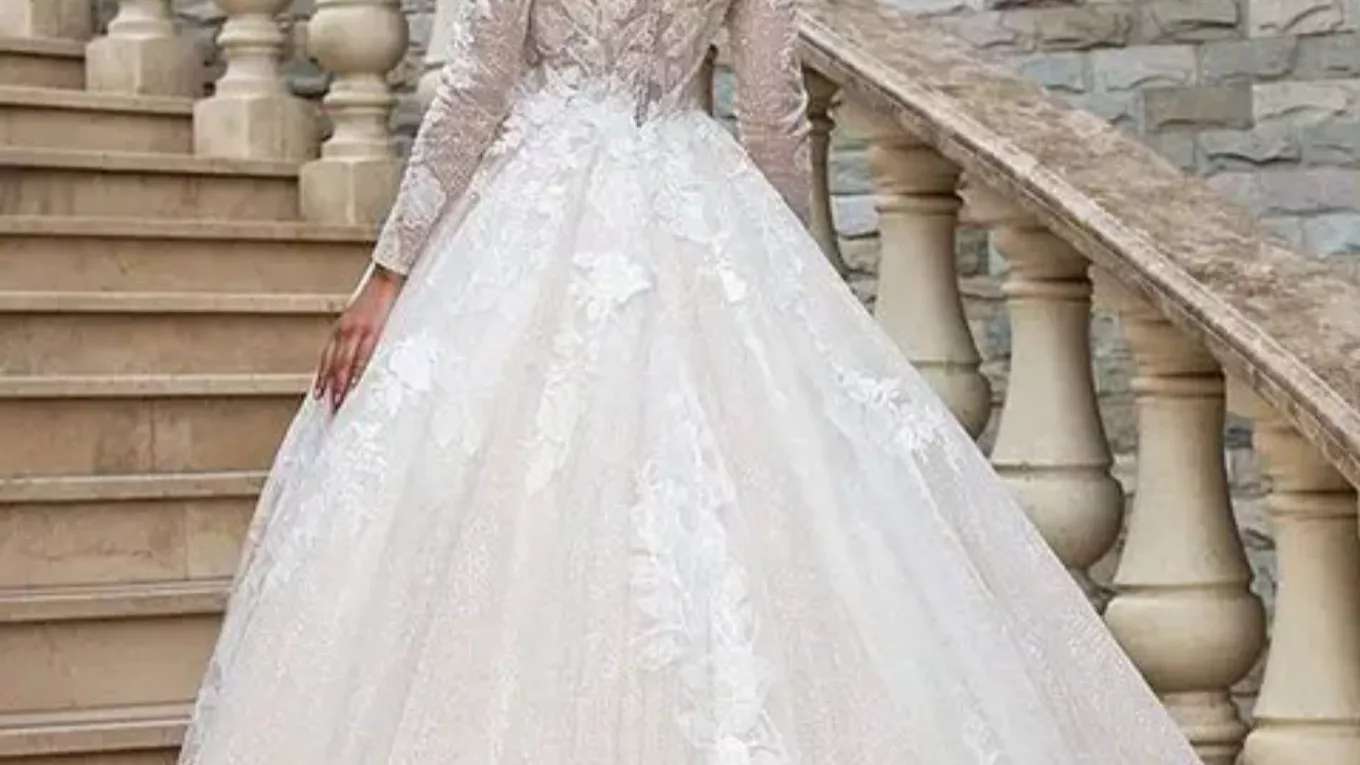 House of Dolls Bride