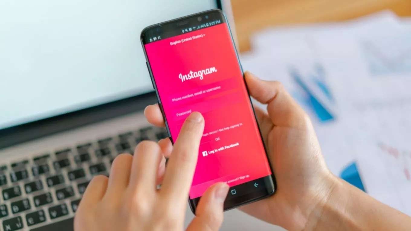 The Instagram service of Sogand Yekta