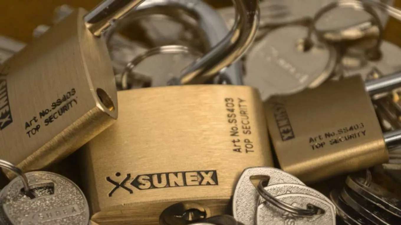 Tehran lock Jebeli