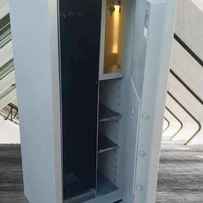 فروشگاه گاوصندوق مرکزی