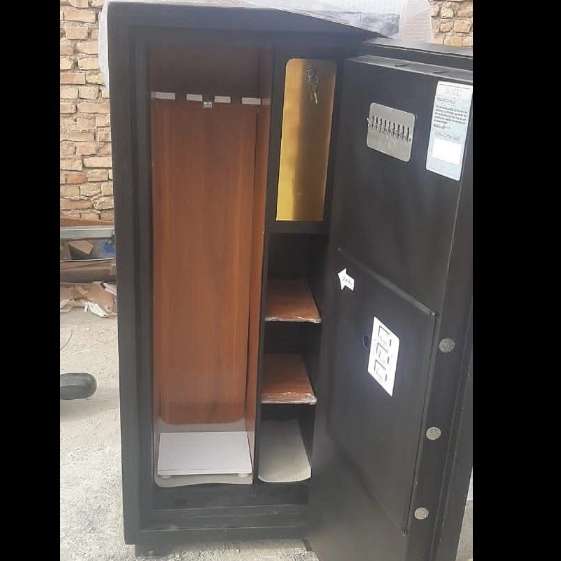 فروشگاه گاوصندوق مرکزی