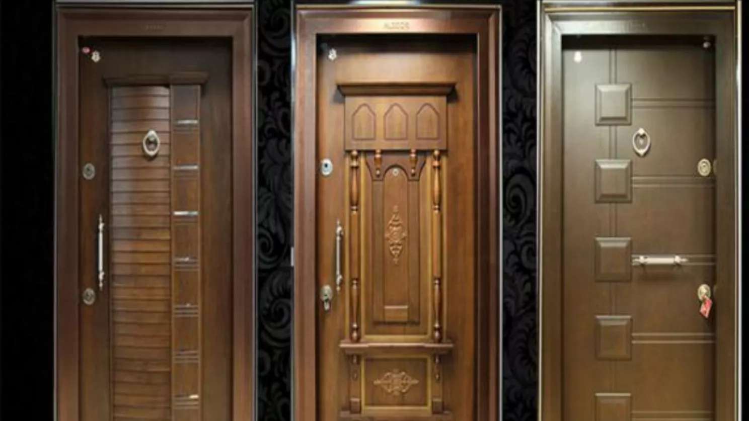 Internal and anti-theft door