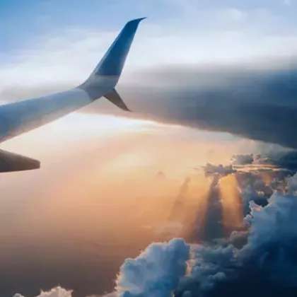 آژانس هواپیمایی