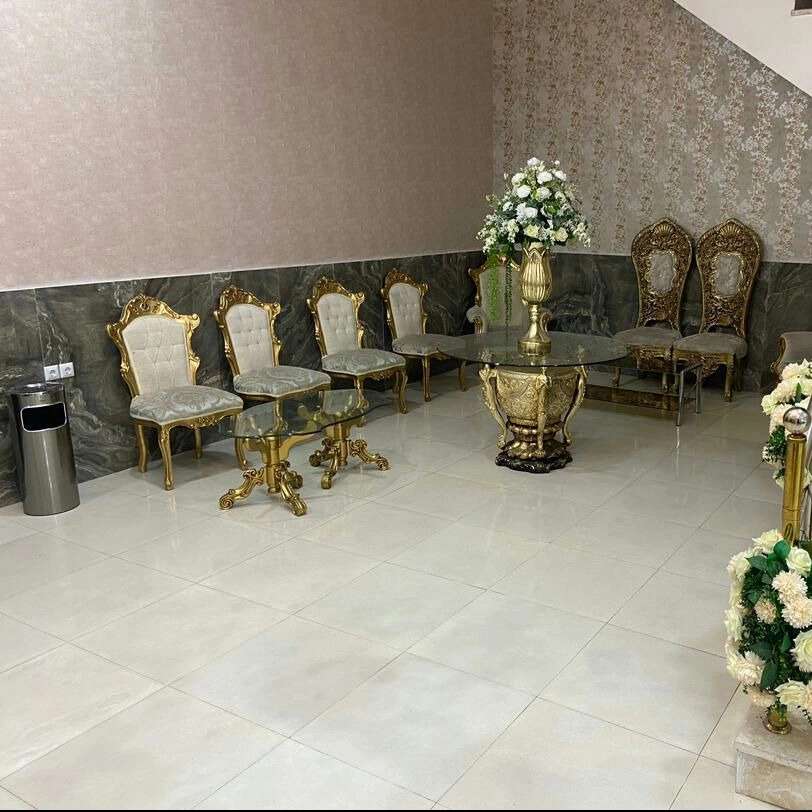 تالار قصر آریایی در رشت