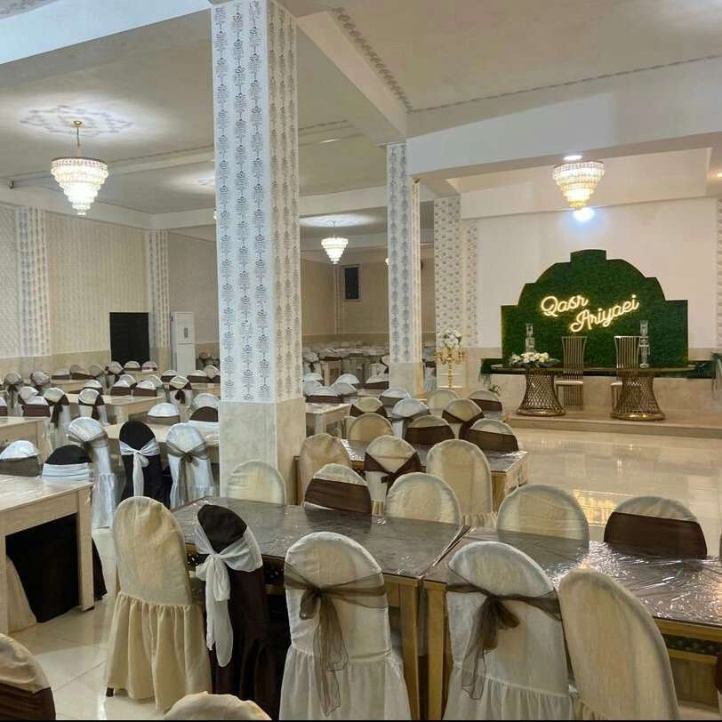 تالار قصر آریایی در رشت