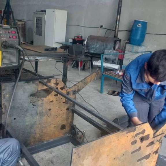 دستگاه برش و دوخت نایلون