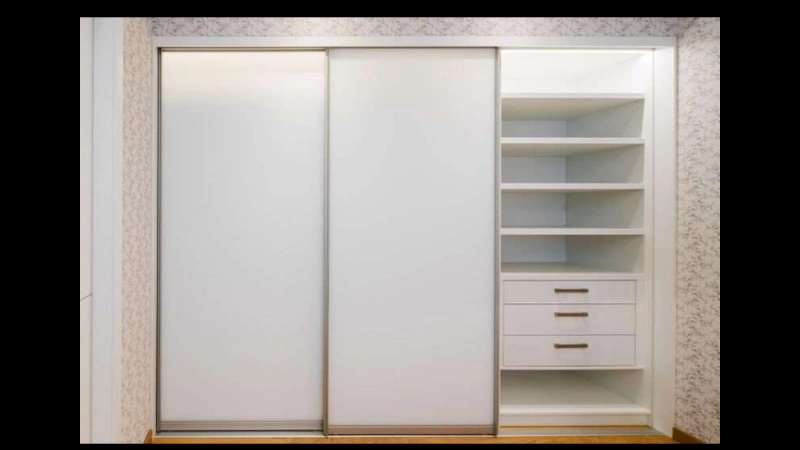 Gazebo wardrobe