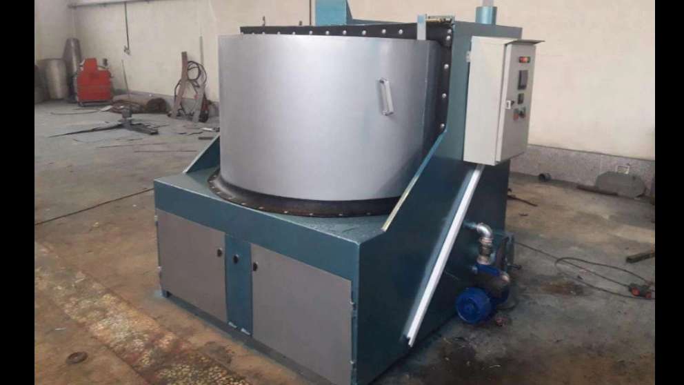 Salty piece machine