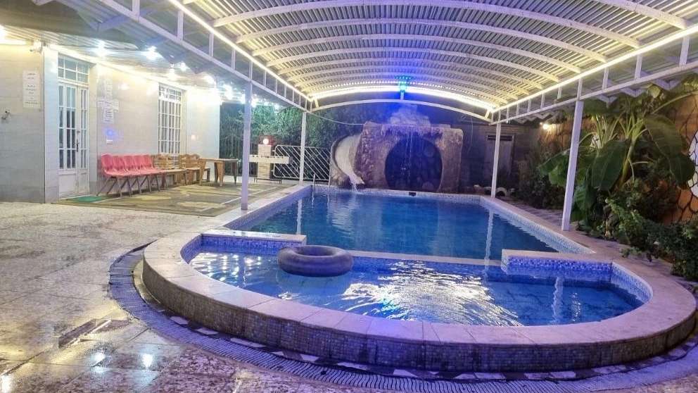 Modern garden villa for rent led