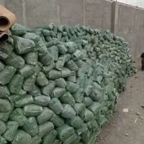 خاک گلدانی سلطانی