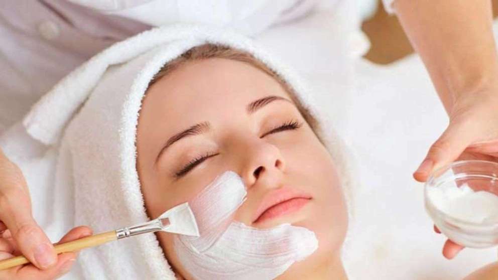 Delara beauty and care school