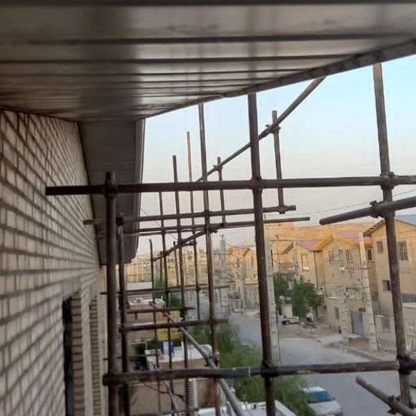 پوشش سقف و آبرو یا ناودانی