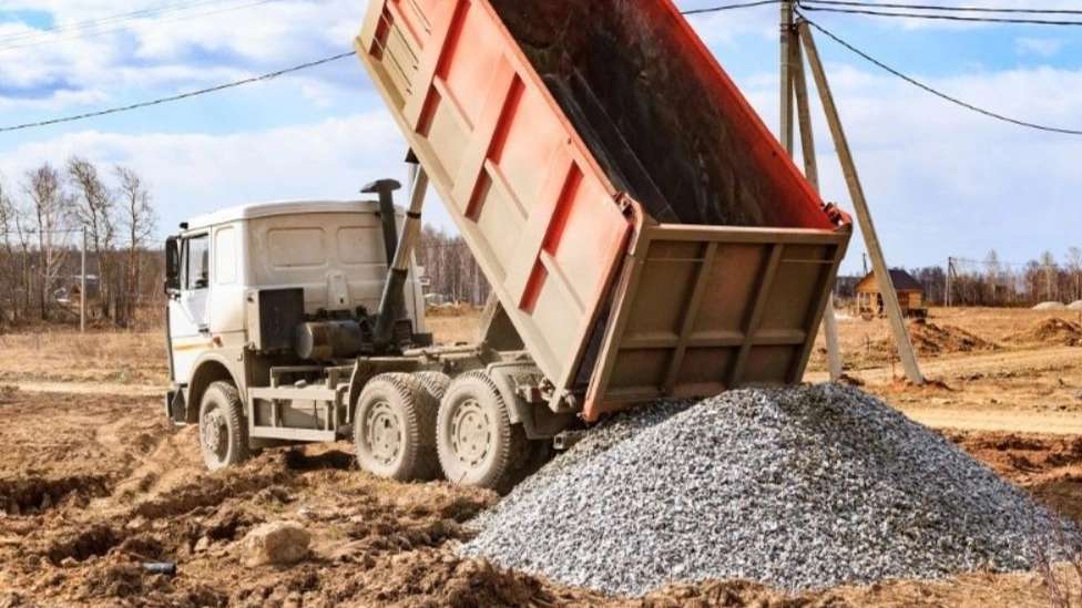 Geleceğin inşaatçıları sözleşme yapıyor