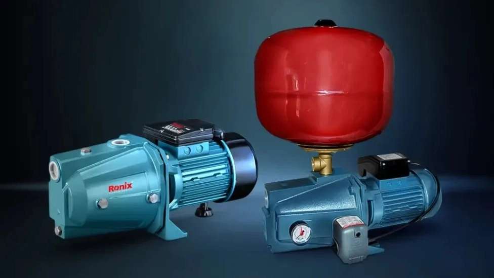Gardener's machinery