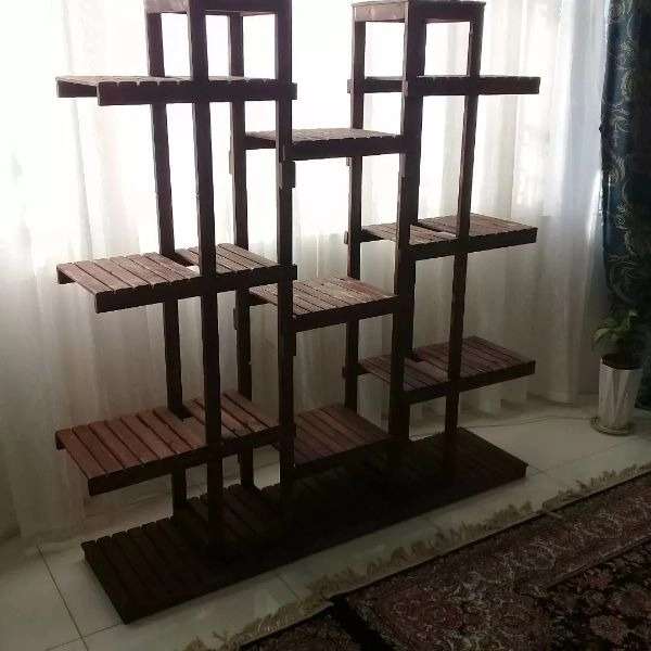 طراحی وساخت انواع استند در اشکال  مختلف