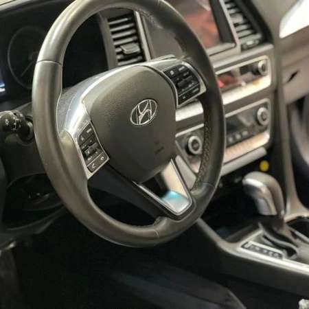 نمایشگاه ماشین یک دو سه دریزد