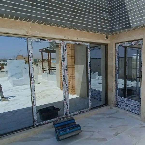 در و پنجره وین پلاس