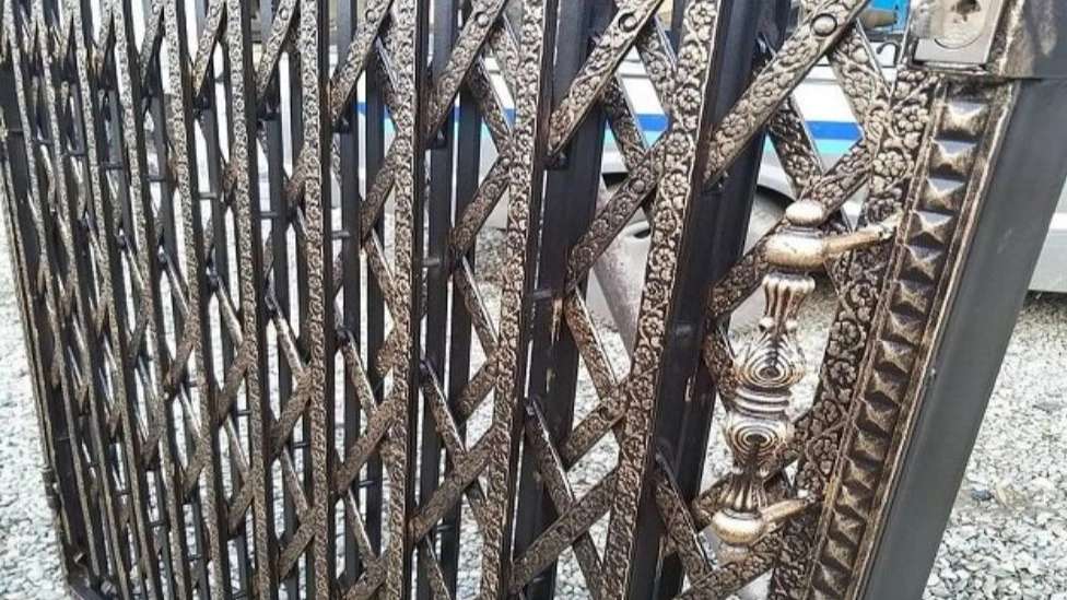 باب باسارجاد الأكورديون