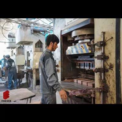 بخش هایی از واحد تولید عرفان