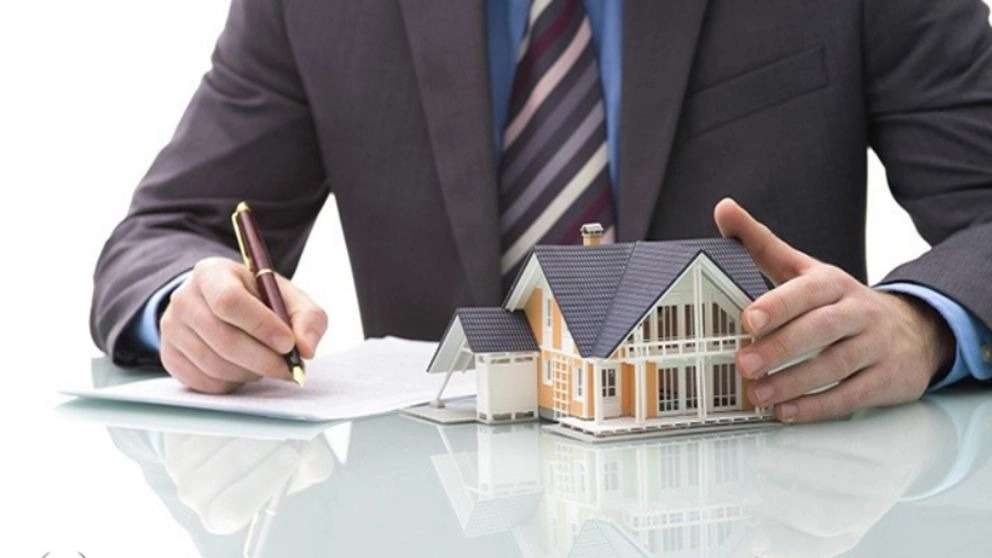 Real estate consultant Reza Maskan