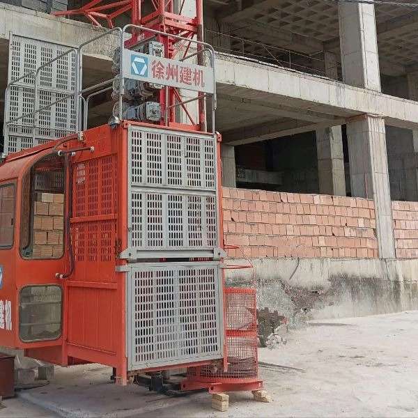 قسمت فروش آسانسور کارگاهی و خدمات و نصب تابلو های برق
