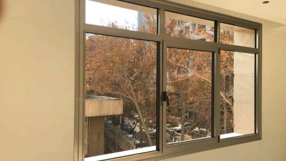 Arsa Vin Sharifi doors and windows