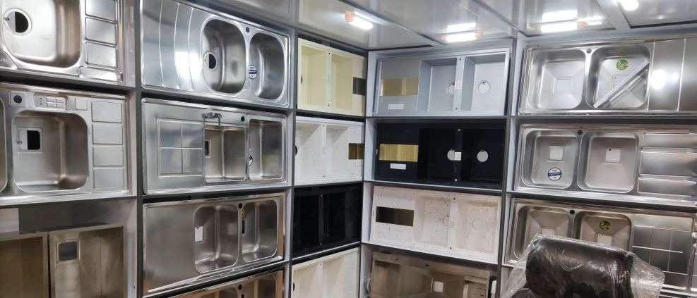 Sink, hood and MDF