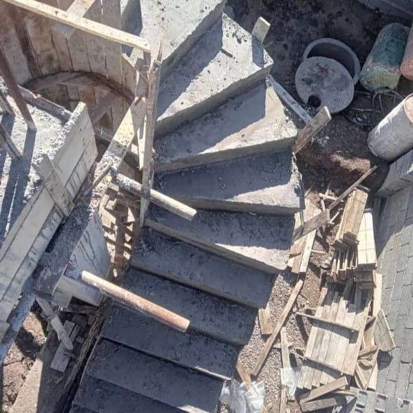 پله گرد بتنی نرده بتنی و پله پیچ بتنی رضازاده