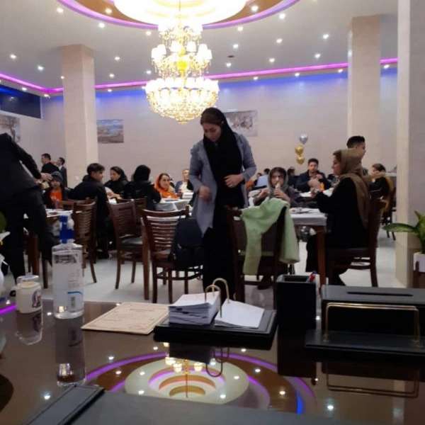 رستوران حاج محمد در میرزا کوچک گیلان