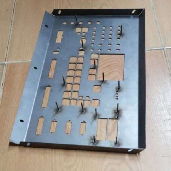 برش لیزر فلزات خم cnc جوش
