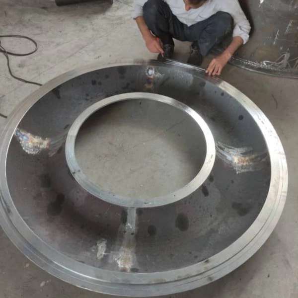 آسیاب پولورایزر Pulverizer Mill (میکرونیزه کننده)