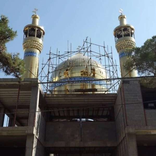 گنبد و گلدسته