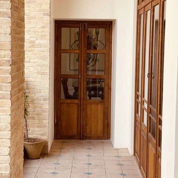 عمارت گلبهاری