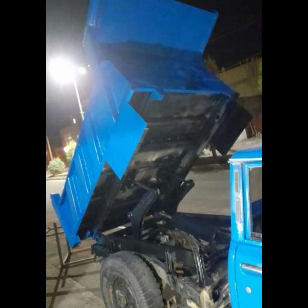 آهنگری کهن سال