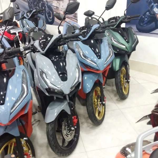 موتورسیکلت بنلی بختیاری