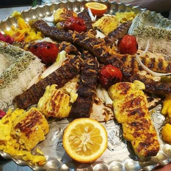 رستوران سیمرغ