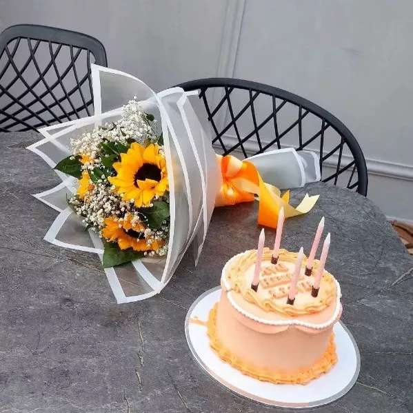 کیک خانگی سارا