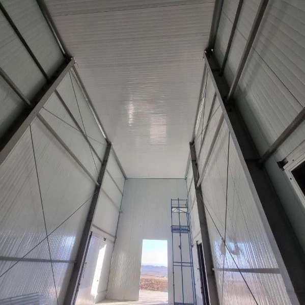 ساندویچ پنل و سردخانه سازی زنگنه در زنجان