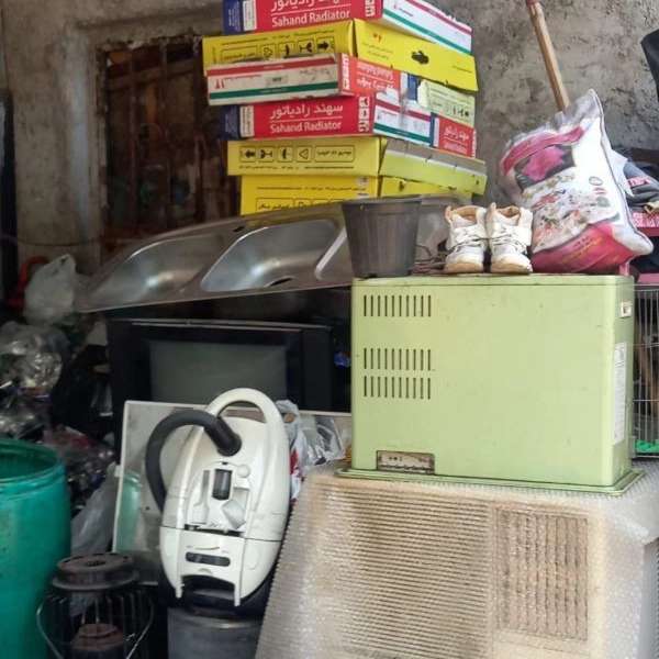 ضایعات و مواد بازیافتی