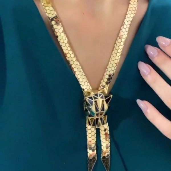 اُشن گلد گالری