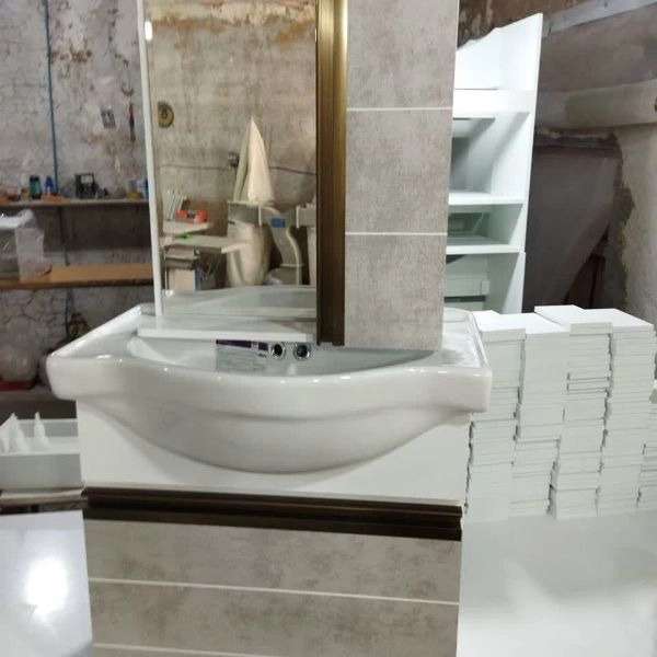 آینه باکس و روشویی احسان کابین