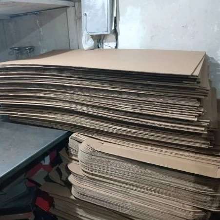 کارتن فروشی طالبلو جهت بسته بندی منازل وادارات