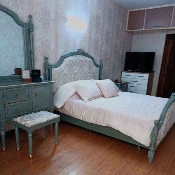 آیینه کاری و نصب تایل احمدی
